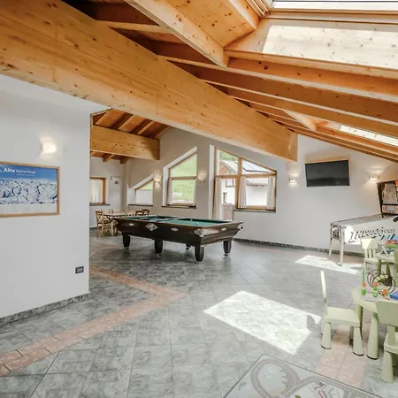 Hotiday Valdidentro فندق بورمْيو